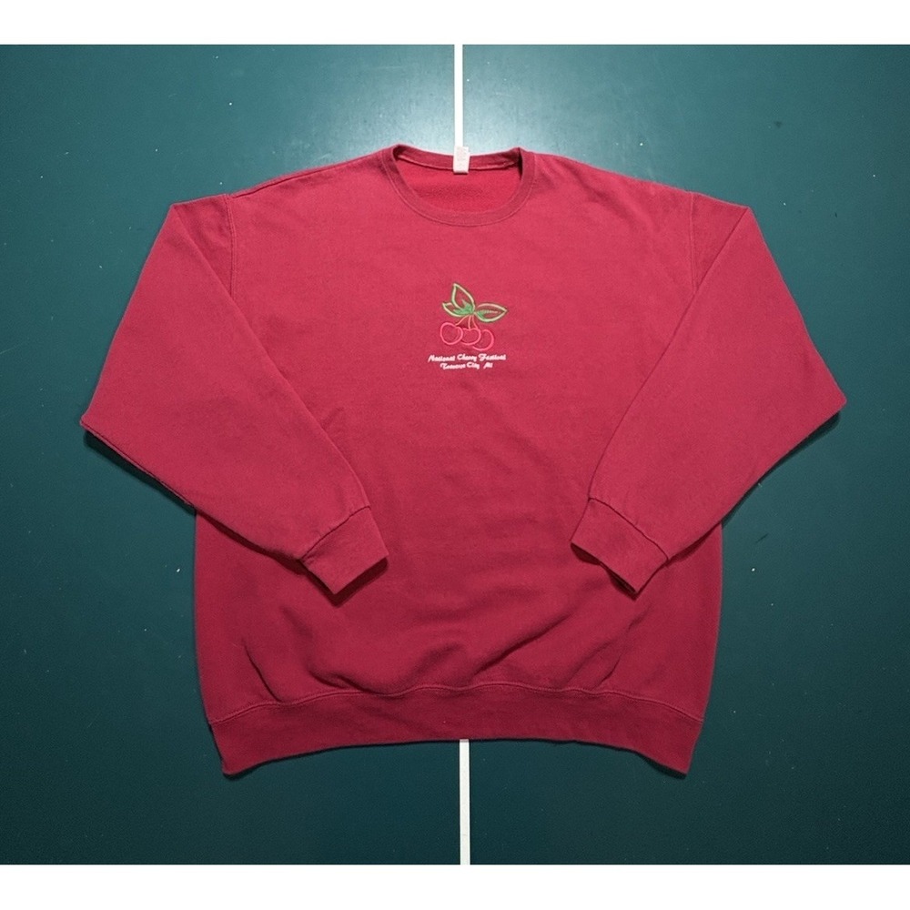 Traverse City National Cherry Festival Crewneck Sweatshirt Size XL Embroidered
